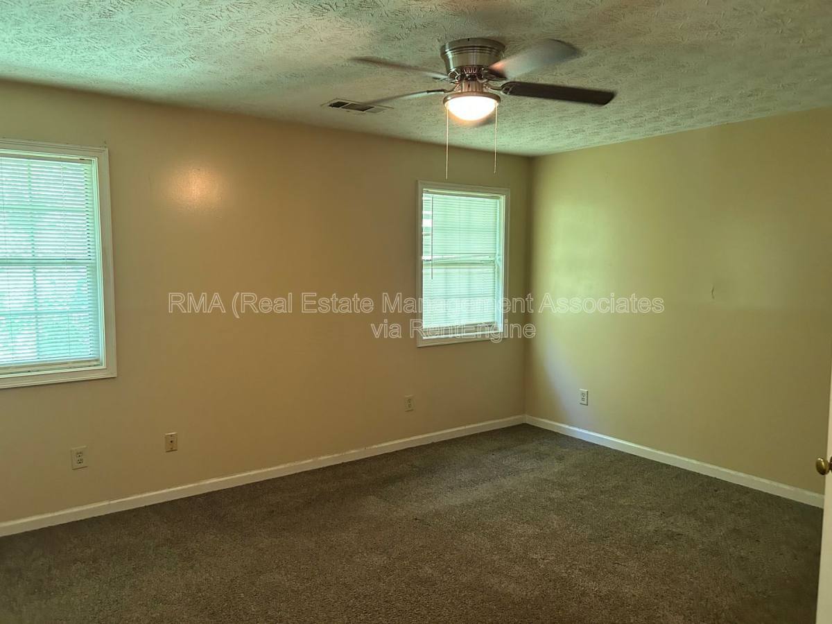 House for rent at 103 Waterford Way, Griffin, GA 30223