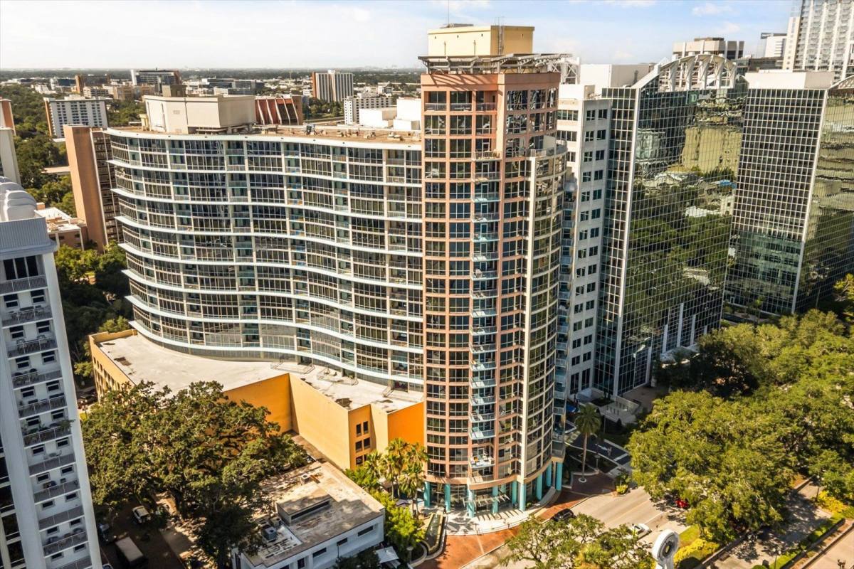 Condo for rent at 322 E Central Blvd #606, Orlando, FL 32801
