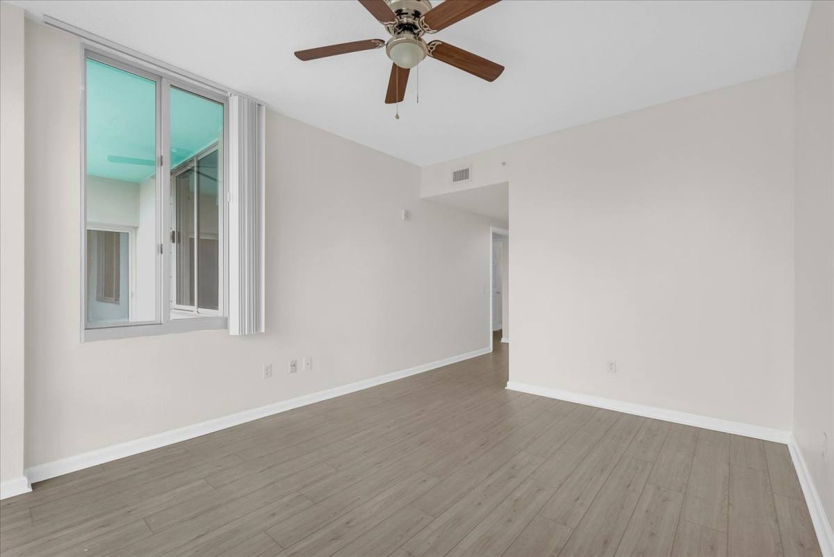 Condo for rent at 322 E Central Blvd #606, Orlando, FL 32801