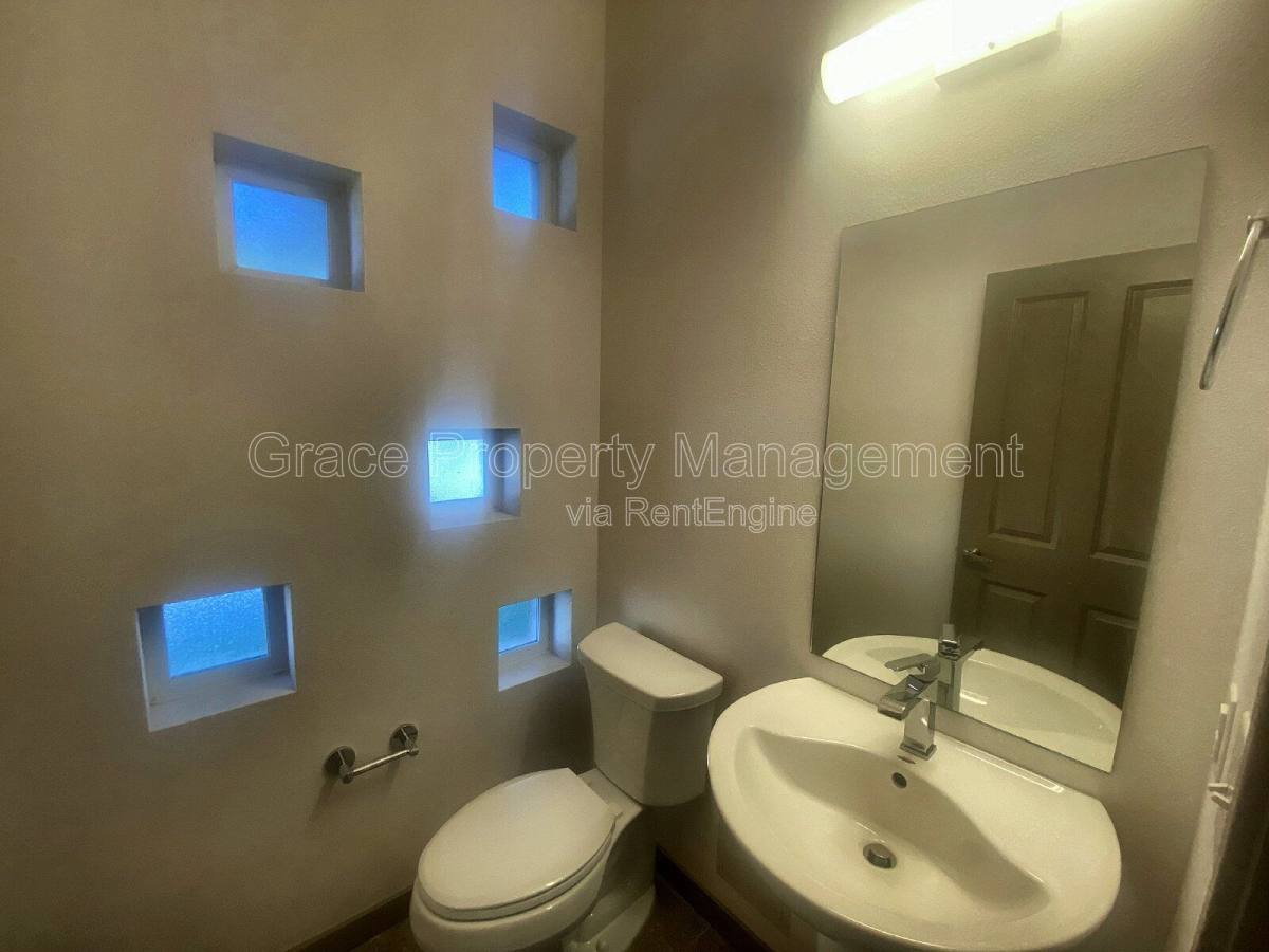 Apartment for rent at 2200 Tremont Place #6, Denver, CO 80205