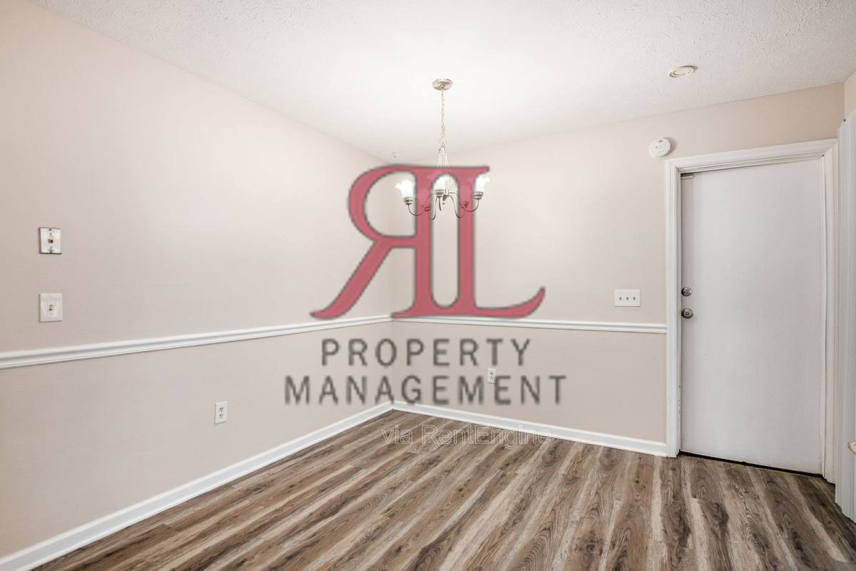 Apartment for rent at 4922 Dunlap Rd, Columbus, OH 43229
