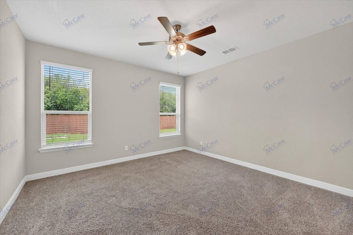 House for rent at 2521 Dunbarton Dr, Red Oak, TX 75154