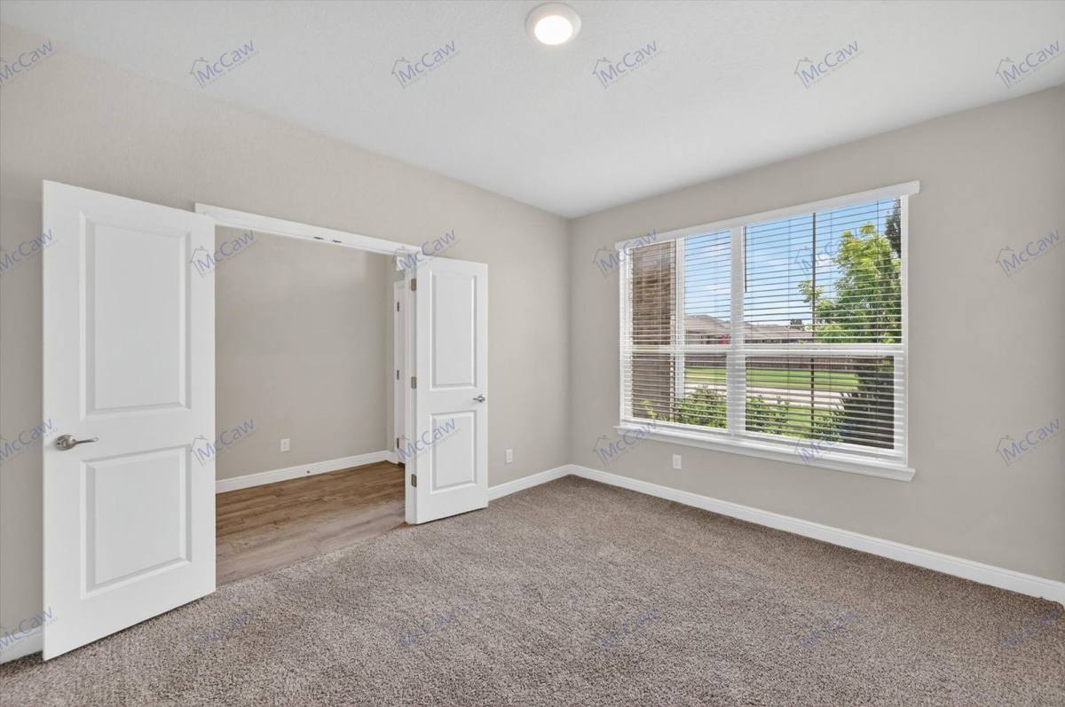 House for rent at 2521 Dunbarton Dr, Red Oak, TX 75154