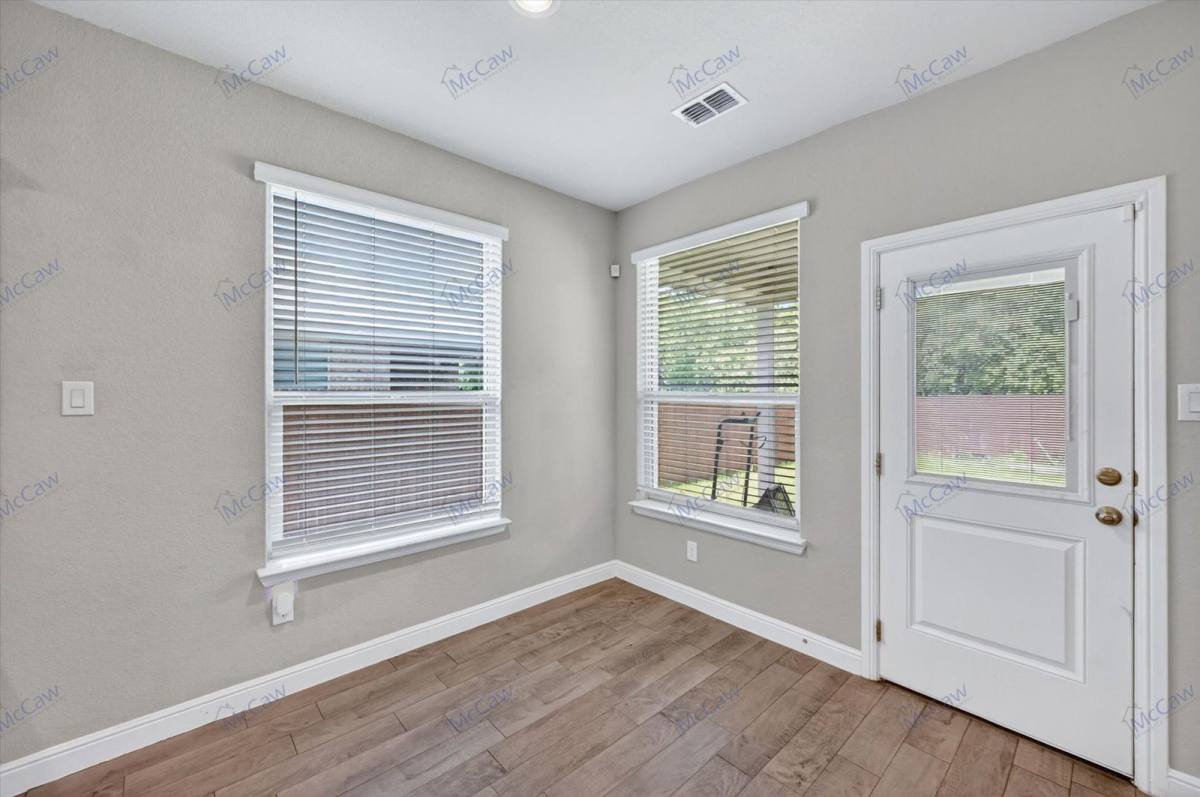 House for rent at 2521 Dunbarton Dr, Red Oak, TX 75154
