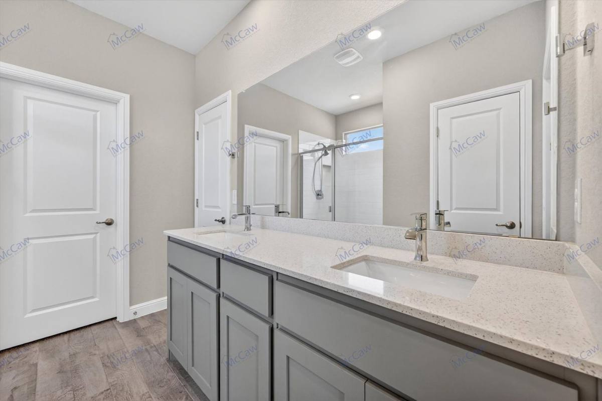 House for rent at 2521 Dunbarton Dr, Red Oak, TX 75154
