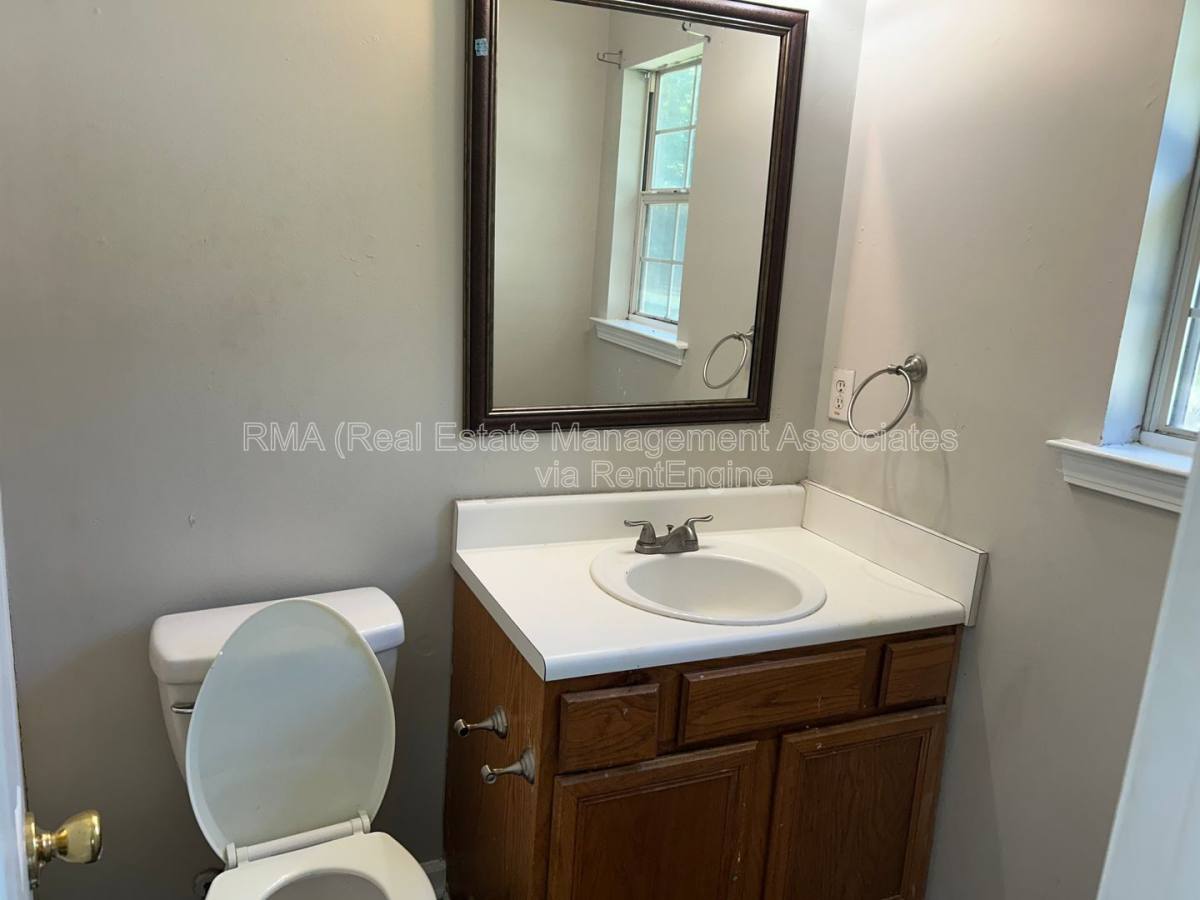House for rent at 132 Tuscany Lane, Griffin, GA 30223