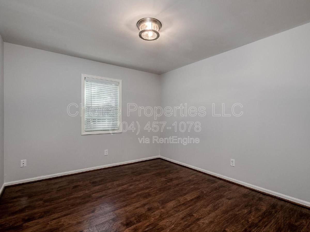Apartment for rent at 2611 Holton Ave #2, Charlotte, NC 28208