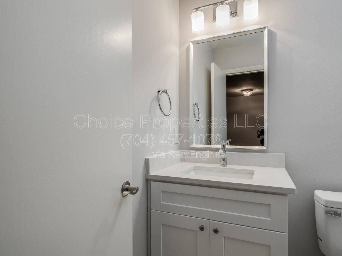 Apartment for rent at 2611 Holton Ave #2, Charlotte, NC 28208