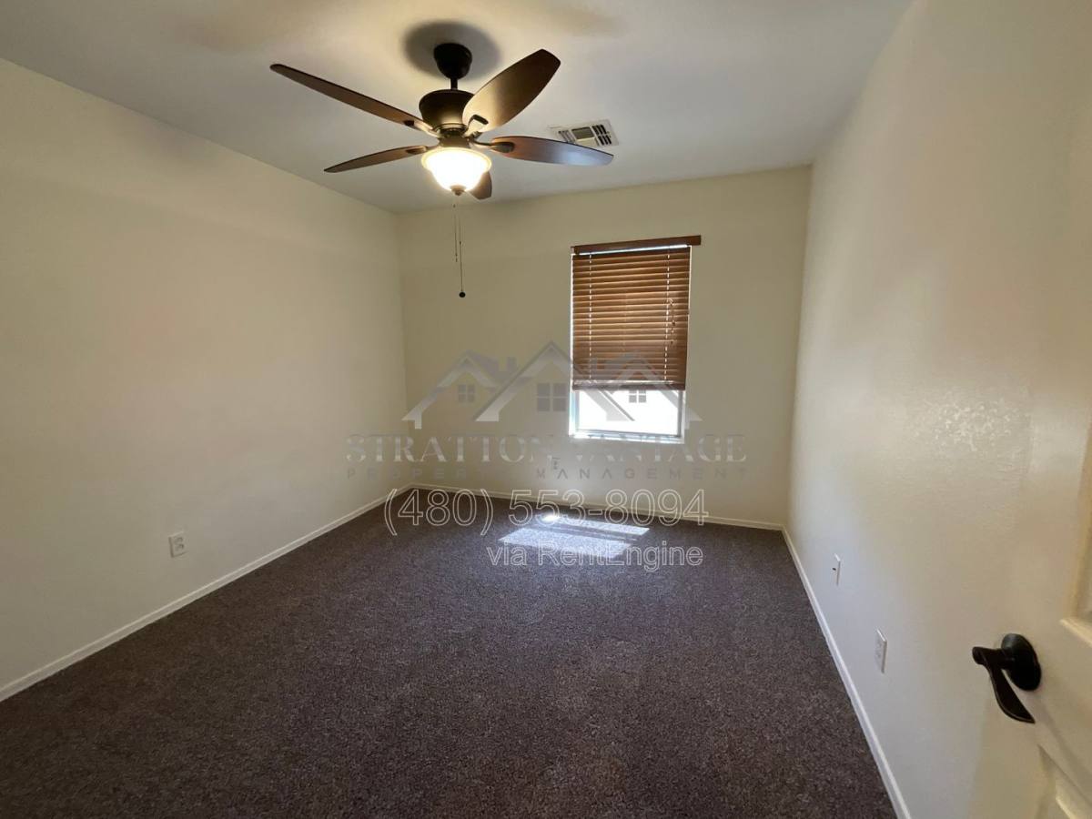 House for rent at 9592 N 82nd Ave, Peoria, AZ 85345