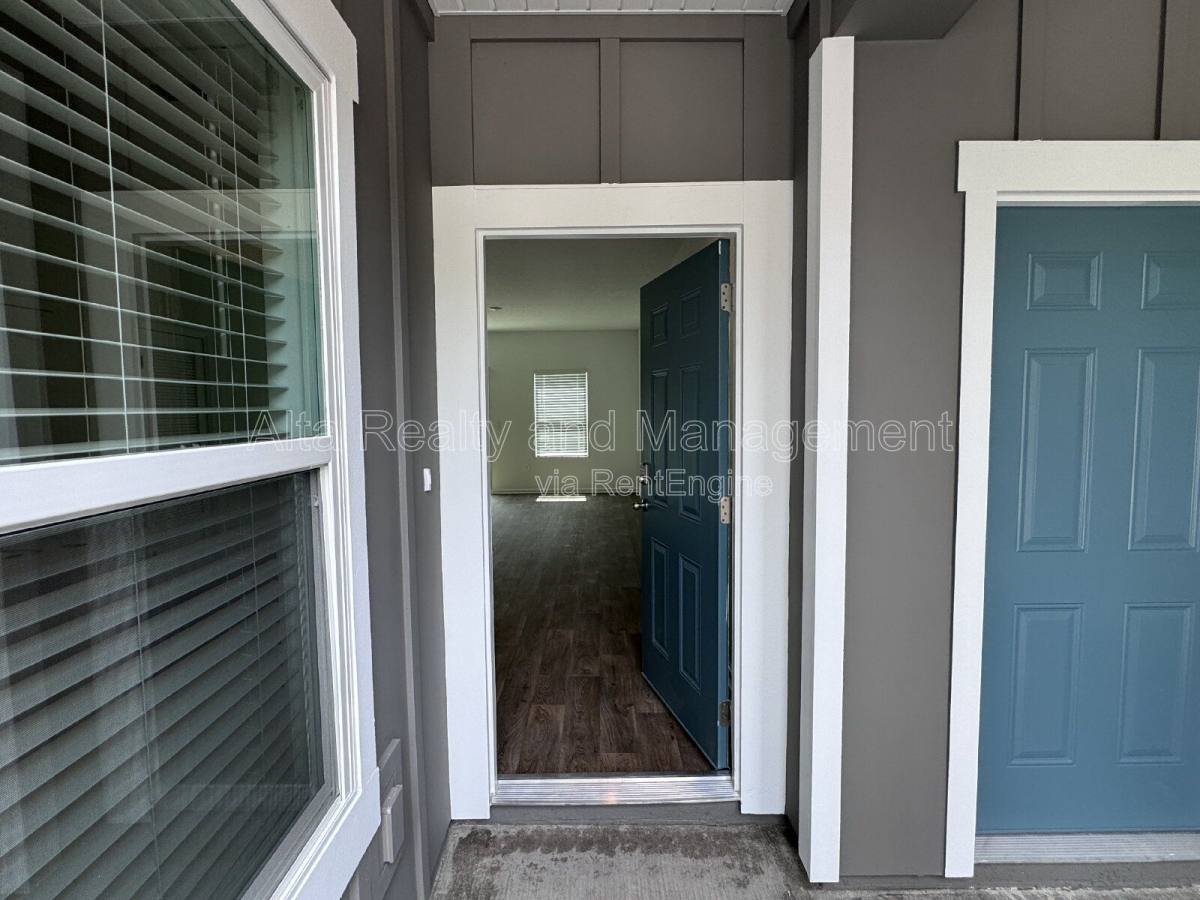 Townhouse for rent at 9048 Alpine Aster Rd, Jacksonville, FL 32256