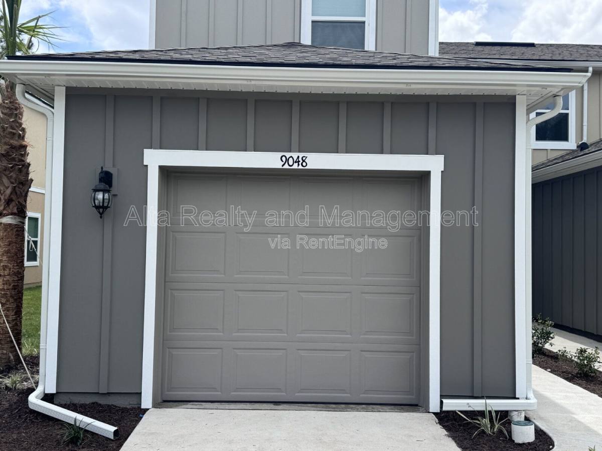 Townhouse for rent at 9048 Alpine Aster Rd, Jacksonville, FL 32256