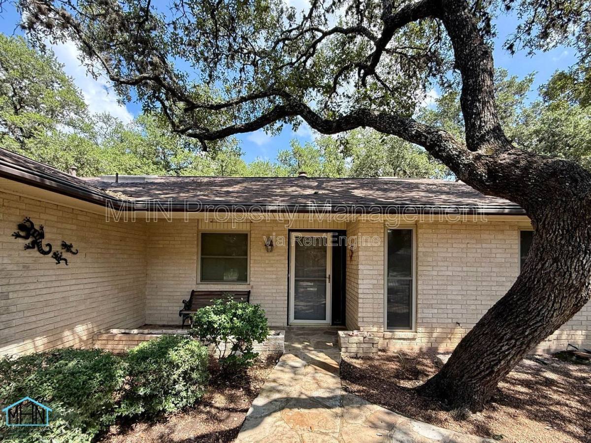 House for rent at 7010 Forest Way St, San Antonio, TX 78240