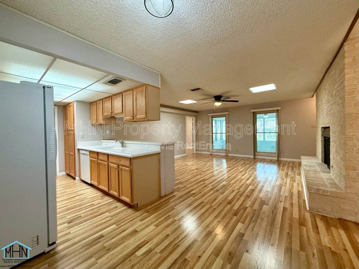 House for rent at 7010 Forest Way St, San Antonio, TX 78240