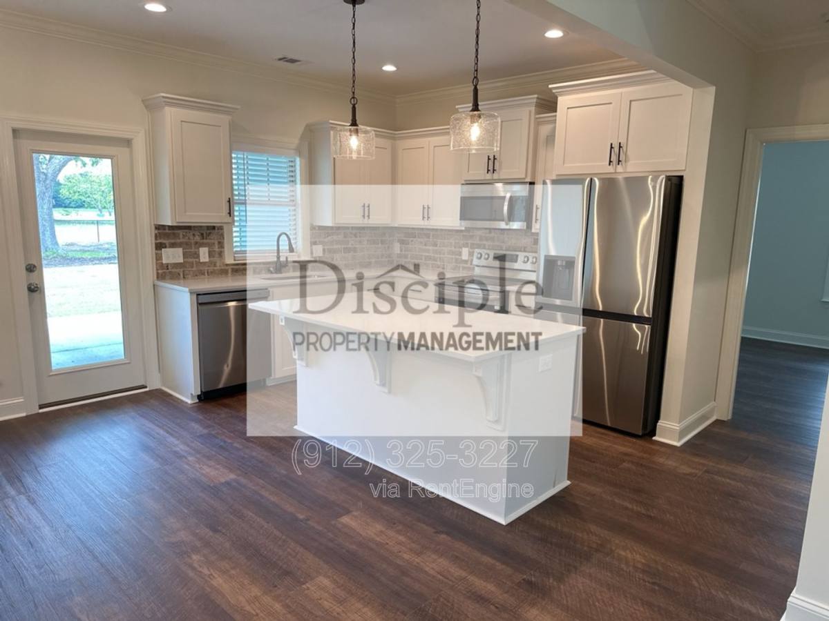 House for rent at 15 Ennis Rd, Pembroke, GA 31321