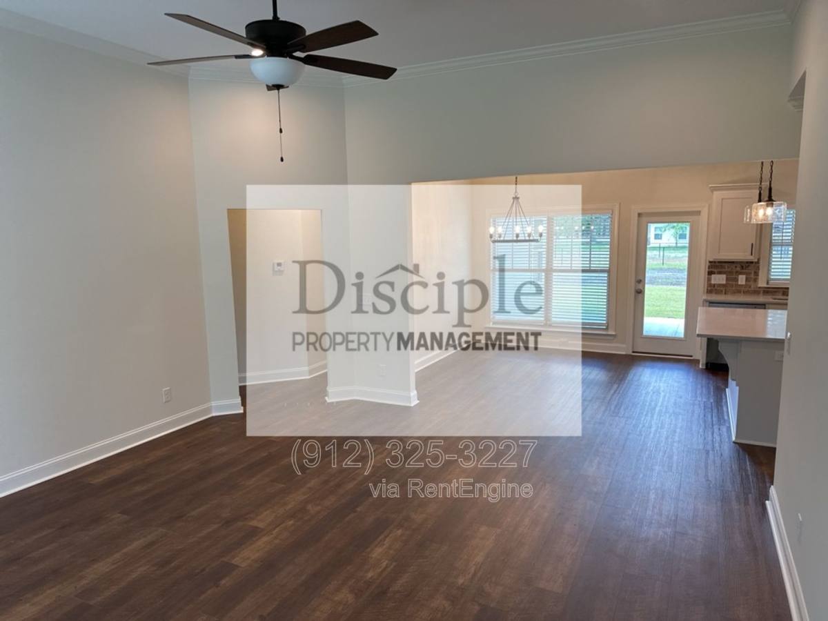 House for rent at 15 Ennis Rd, Pembroke, GA 31321
