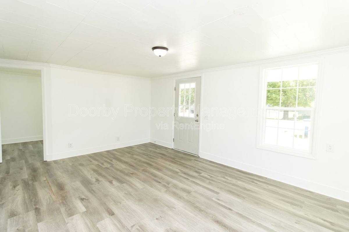 House for rent at 108 Suggs St, Rossville, GA 30741