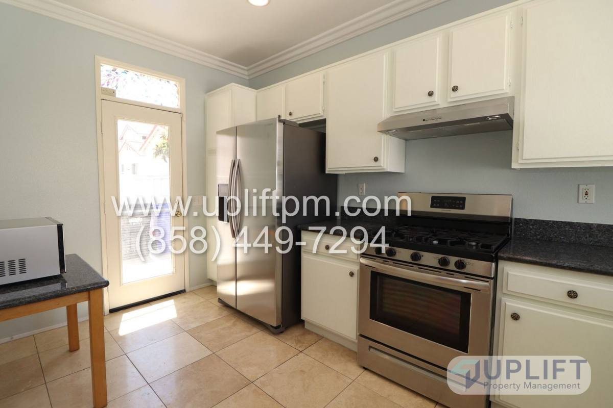 Apartment for rent at 8281 Gold Coast Dr #3, San Diego, CA 92126