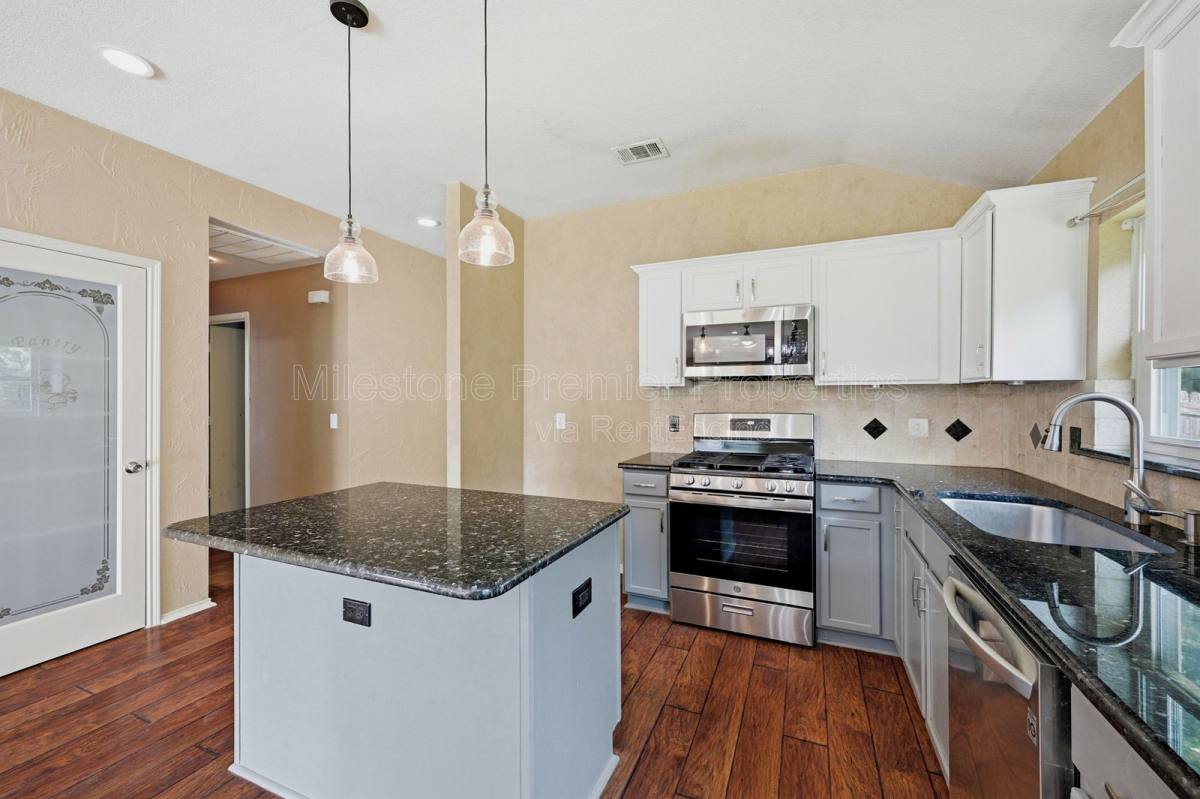 House for rent at 2304 Pheasant Run, Melissa, TX 75454