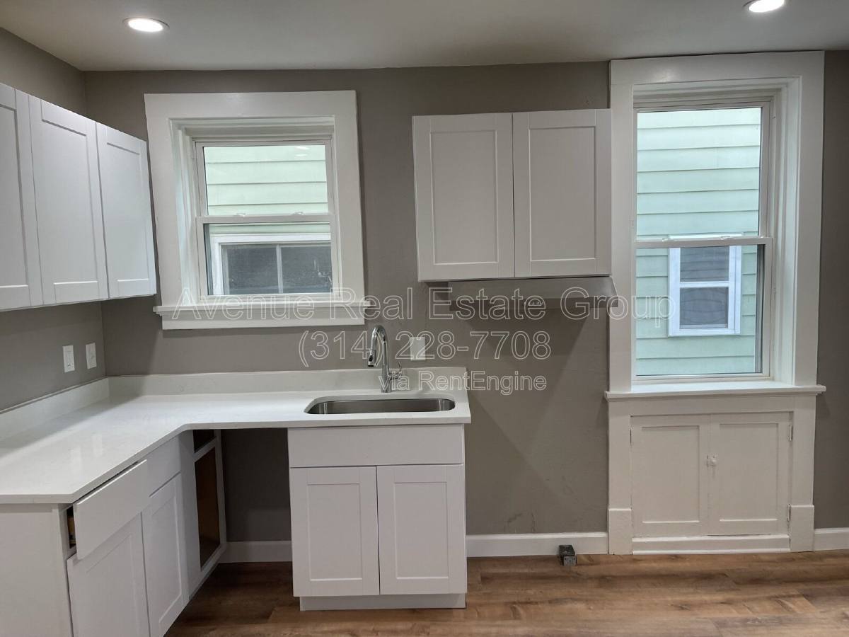 House for rent at 5417 Odell St, Saint Louis, MO 63139