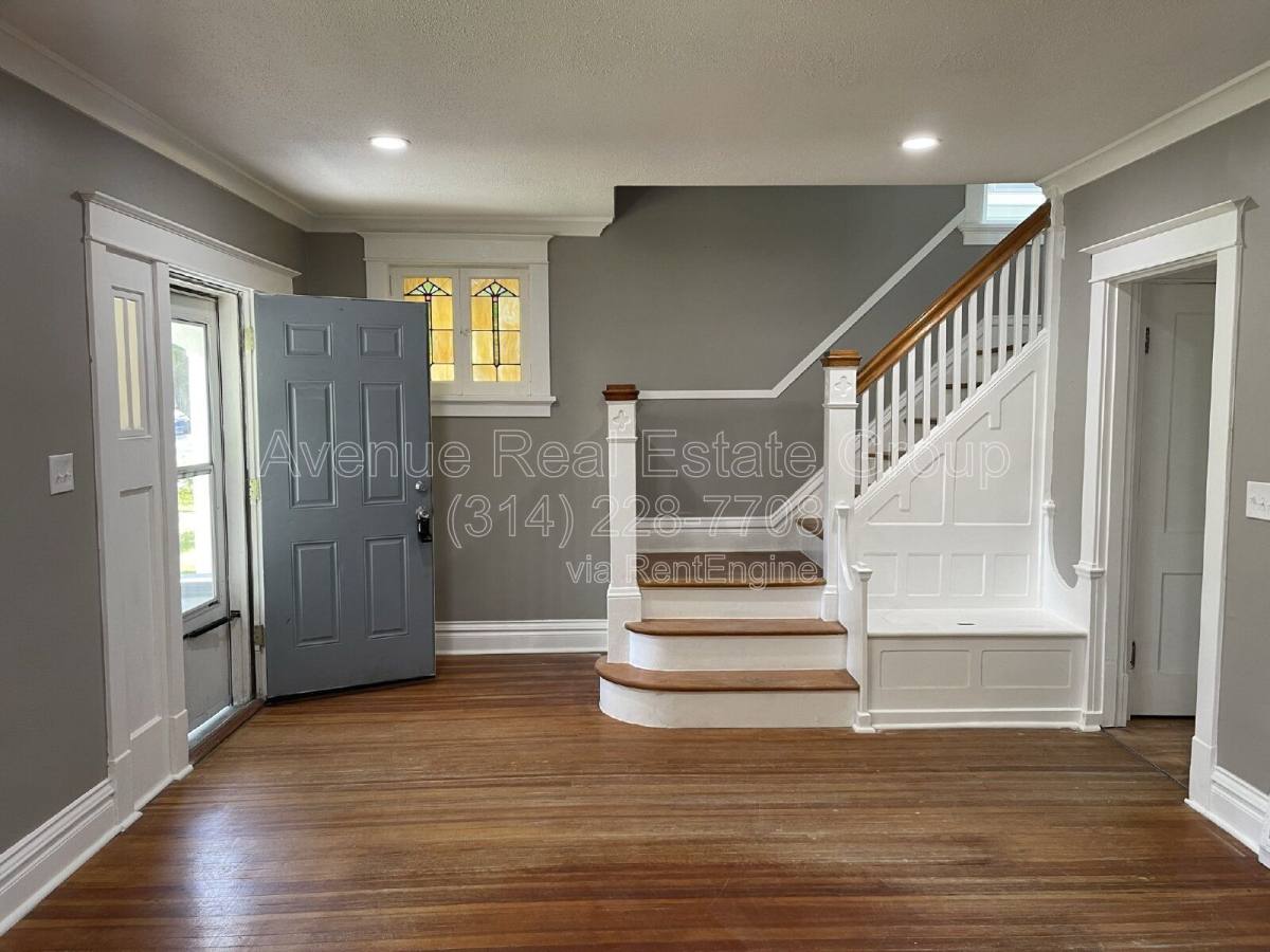 House for rent at 5417 Odell St, Saint Louis, MO 63139