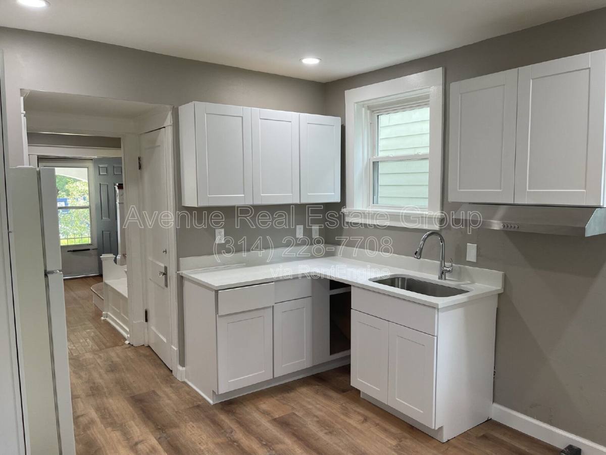 House for rent at 5417 Odell St, Saint Louis, MO 63139