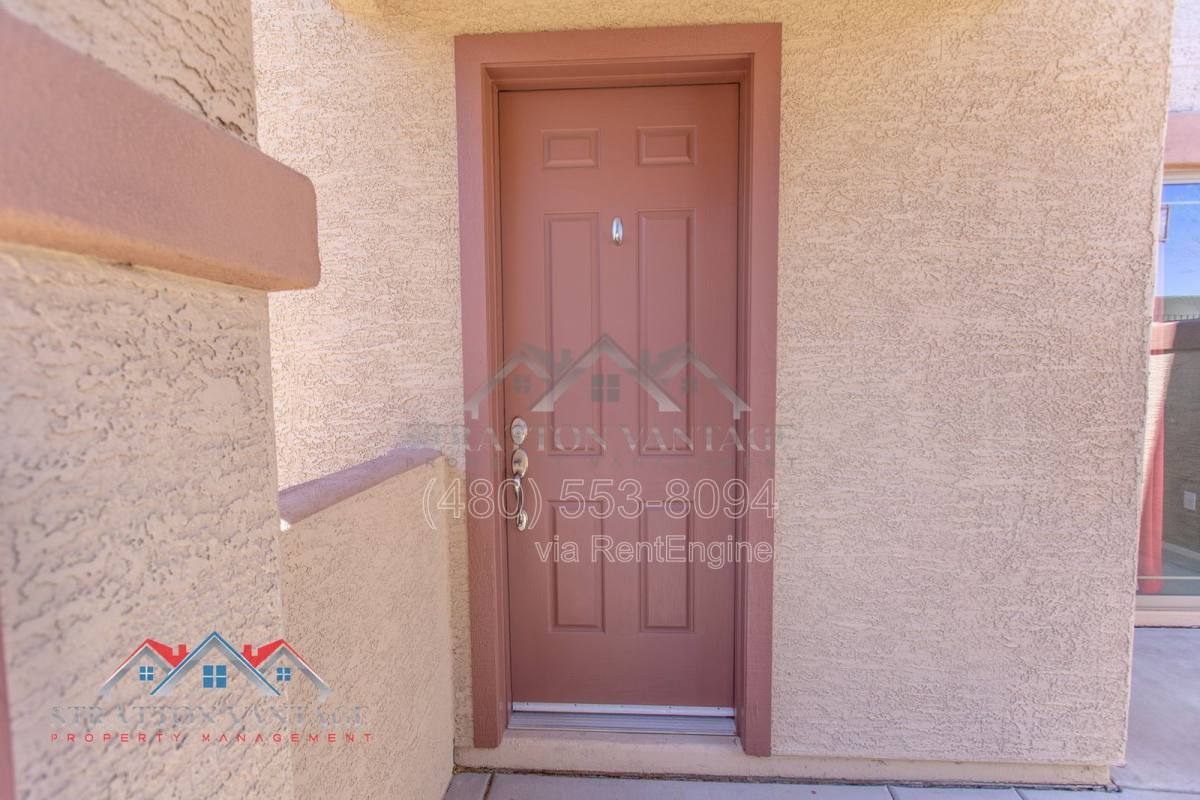Apartment for rent at 42424 N Gavilan Peak Parkway #1102, Phoenix, AZ 85086