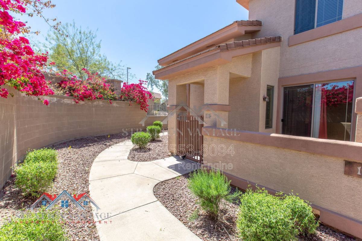 Apartment for rent at 42424 N Gavilan Peak Parkway #1102, Phoenix, AZ 85086