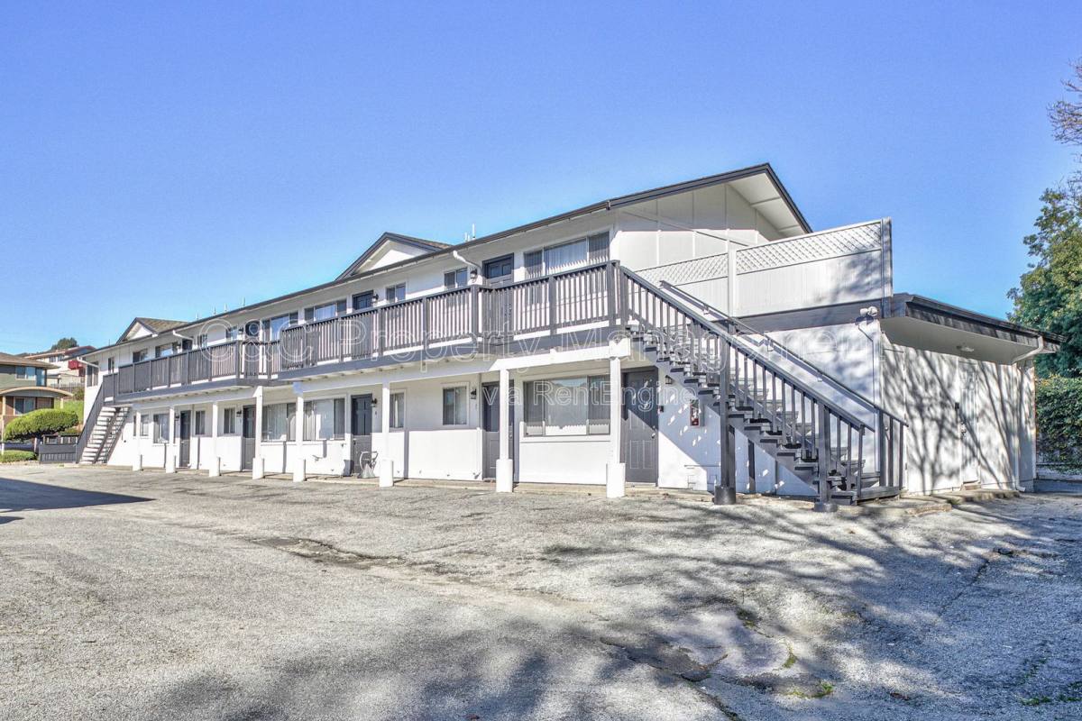 Apartment for rent at 290 Pennsylvania Dr #10, Watsonville, CA 95076