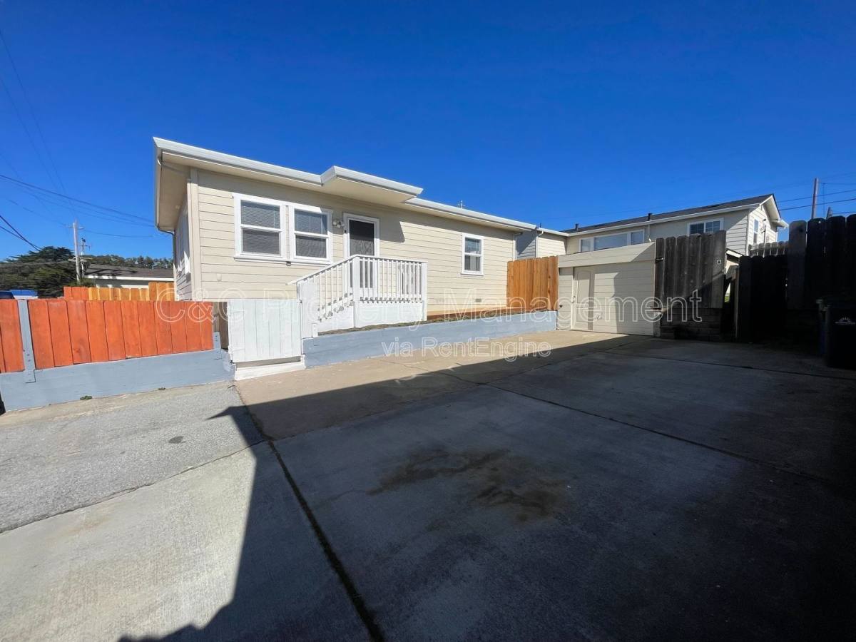Apartment for rent at 1234 Circle Ave #B B, Seaside, CA 93955