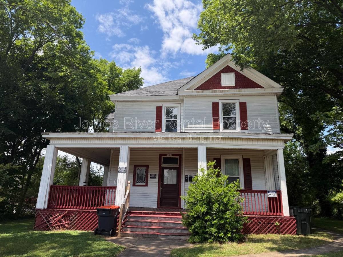 Apartment for rent at 2107 Park Ave #4, Lynchburg, VA 24501