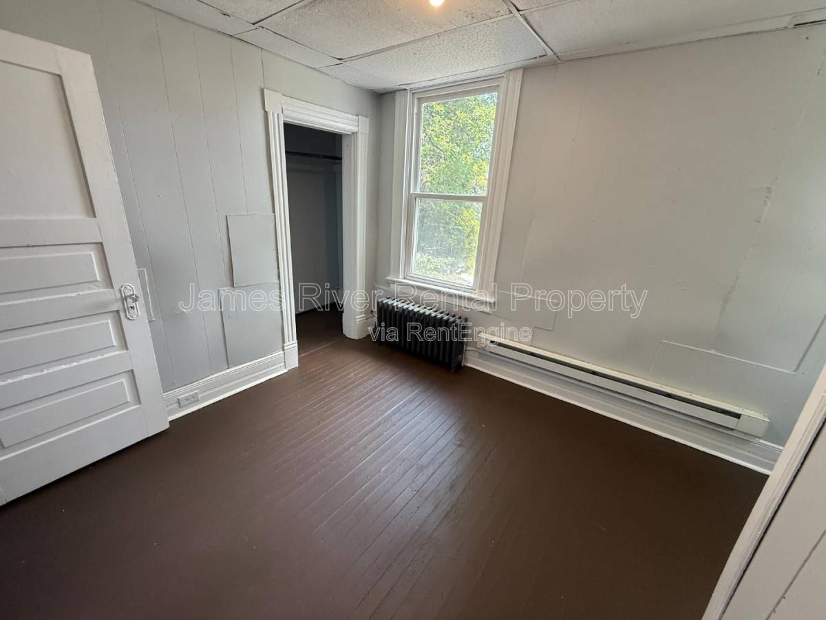 Apartment for rent at 2107 Park Ave #4, Lynchburg, VA 24501