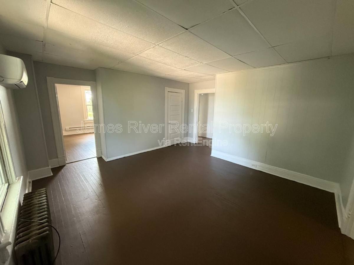 Apartment for rent at 2107 Park Ave #4, Lynchburg, VA 24501