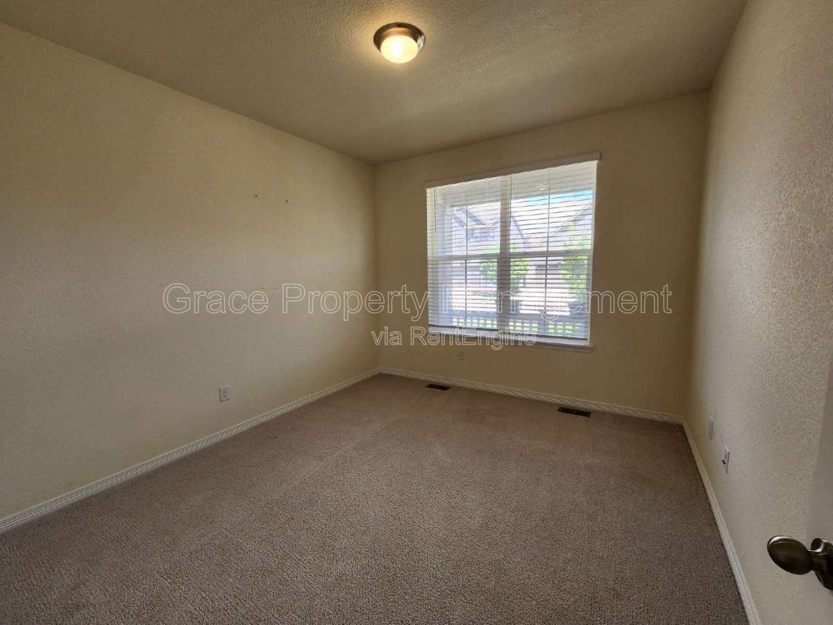 House for rent at 808 Byrd Dr, Erie, CO 80516