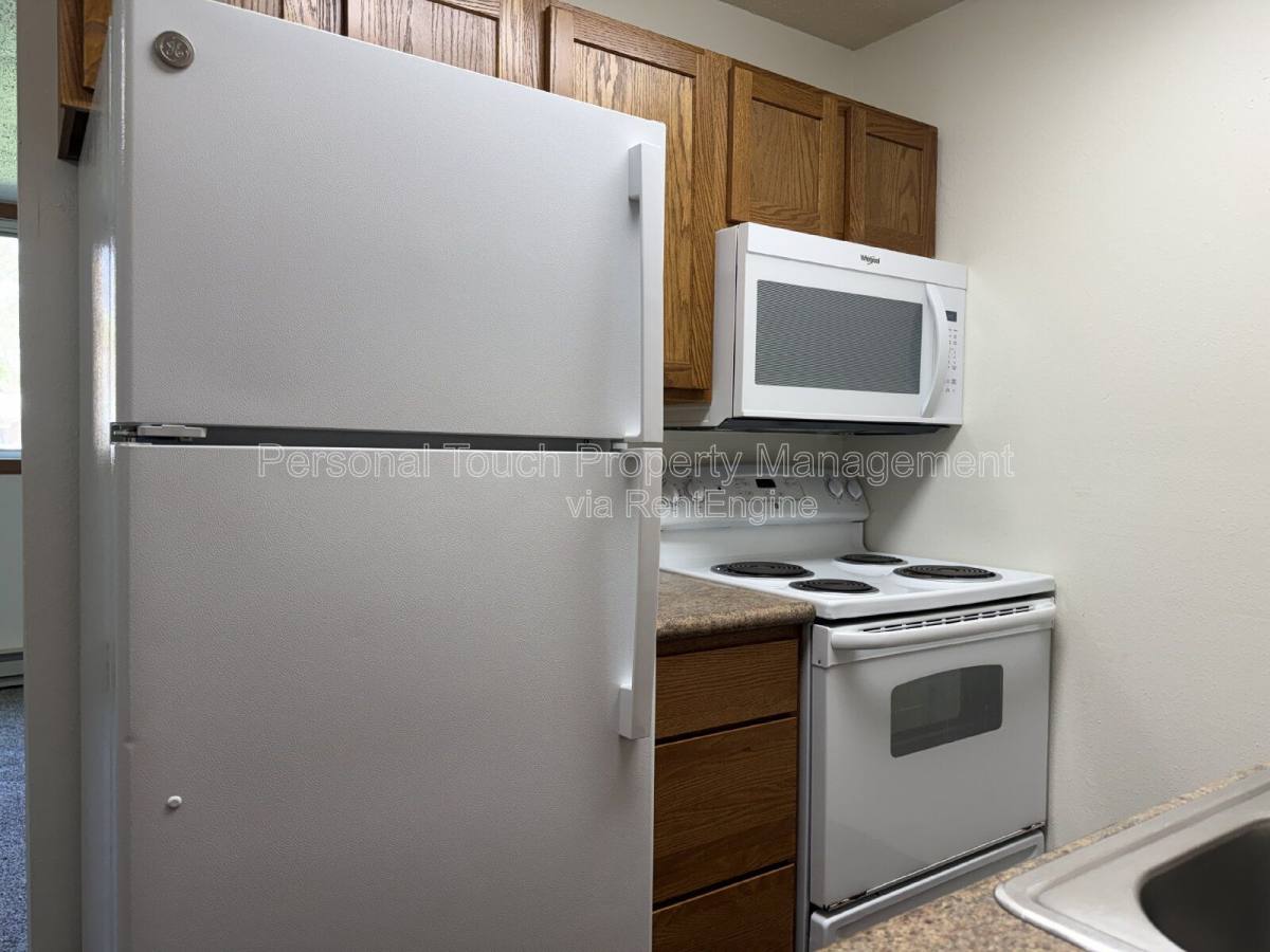 Apartment for rent at 1445 W Gateway Circle S #3, Fargo, ND 58103