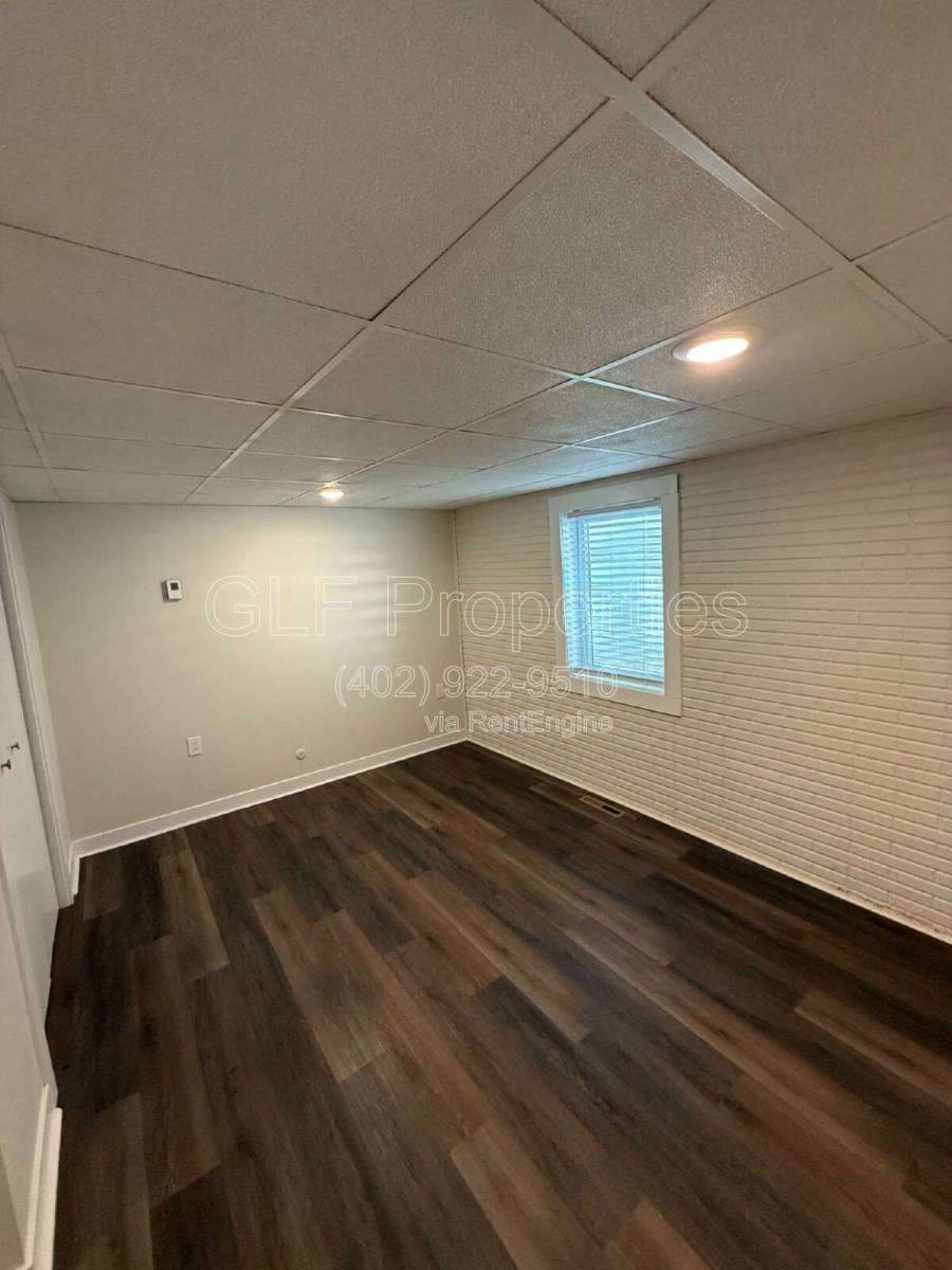 Apartment for rent at 1306 1 2 1st Ave #2, Nebraska City, NE 68410