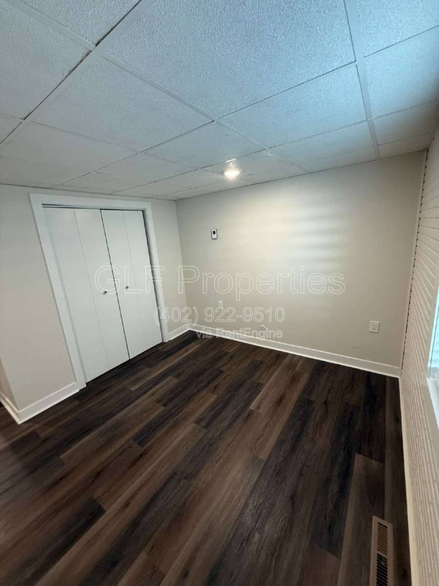 Apartment for rent at 1306 1 2 1st Ave #2, Nebraska City, NE 68410
