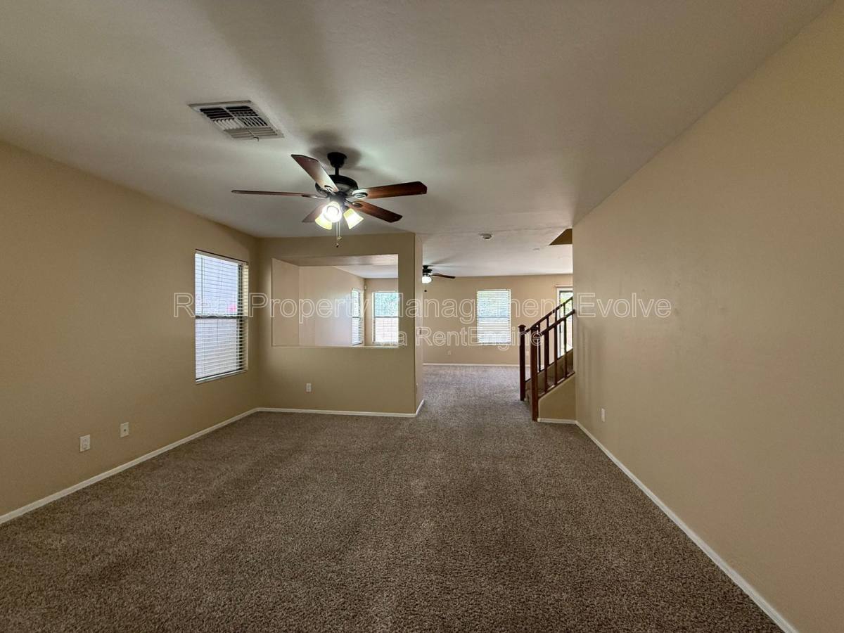 House for rent at 8145 W Palo Verde Ave, Peoria, AZ 85345