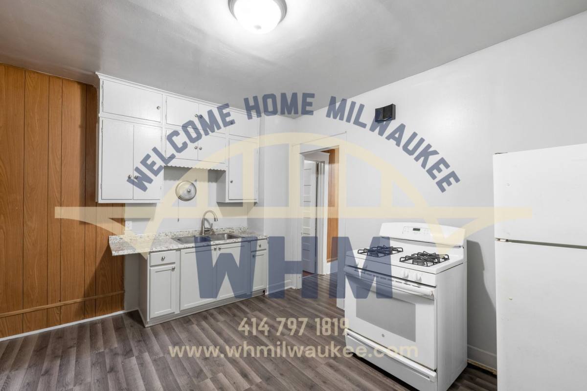 Apartment for rent at 2251 N 41st St, Milwaukee, WI 53208