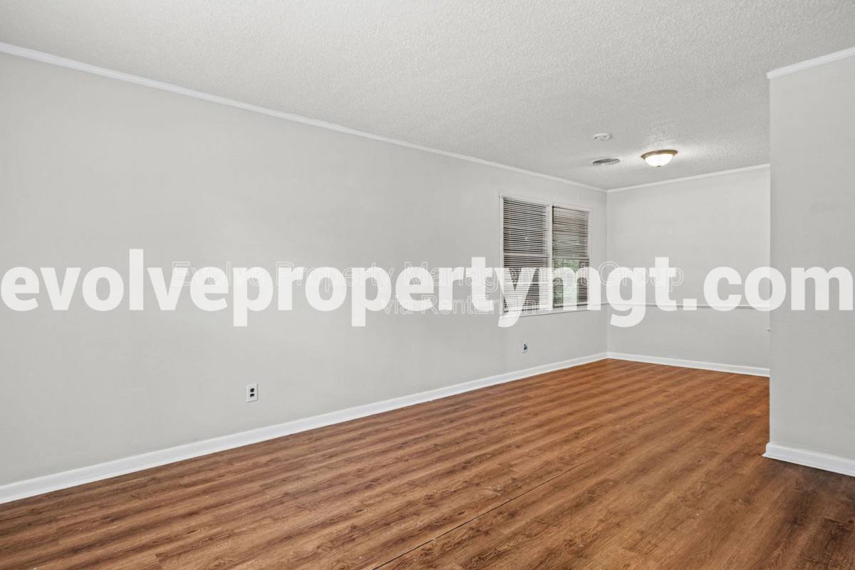 House for rent at 1716 Cornelia Lane, Memphis, TN 38117