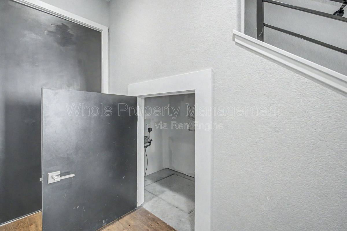 Townhouse for rent at 5737 W 17th Ave, Denver, CO 80214