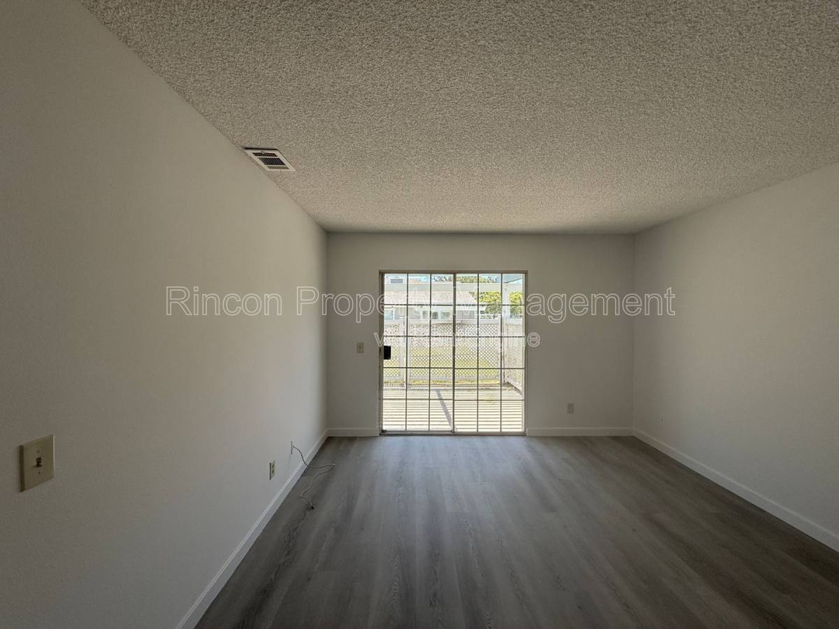 Townhouse for rent at 3440 Huerta Court, Camarillo, CA 93010
