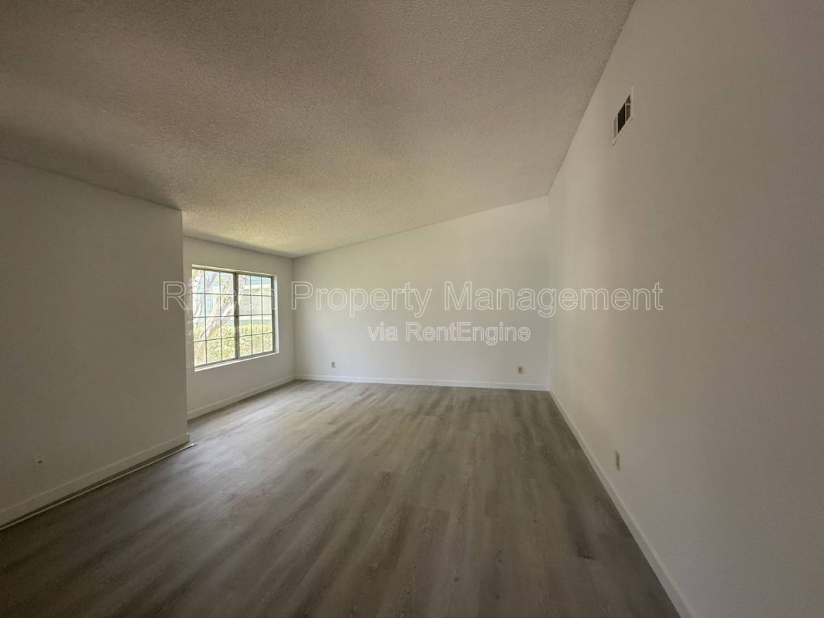 Townhouse for rent at 3440 Huerta Court, Camarillo, CA 93010