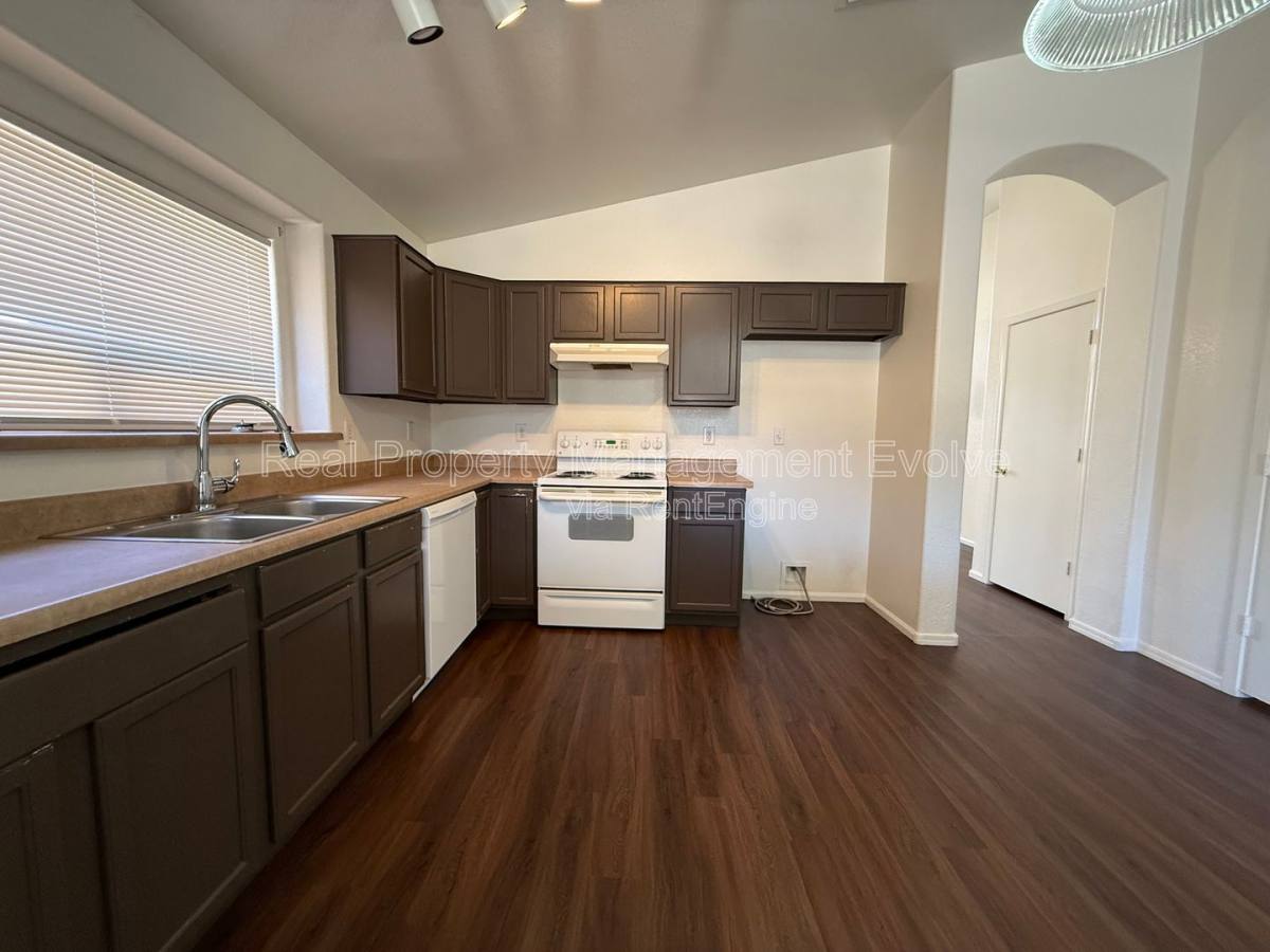 House for rent at 4935 W Ardmore Rd, Laveen, AZ 85339