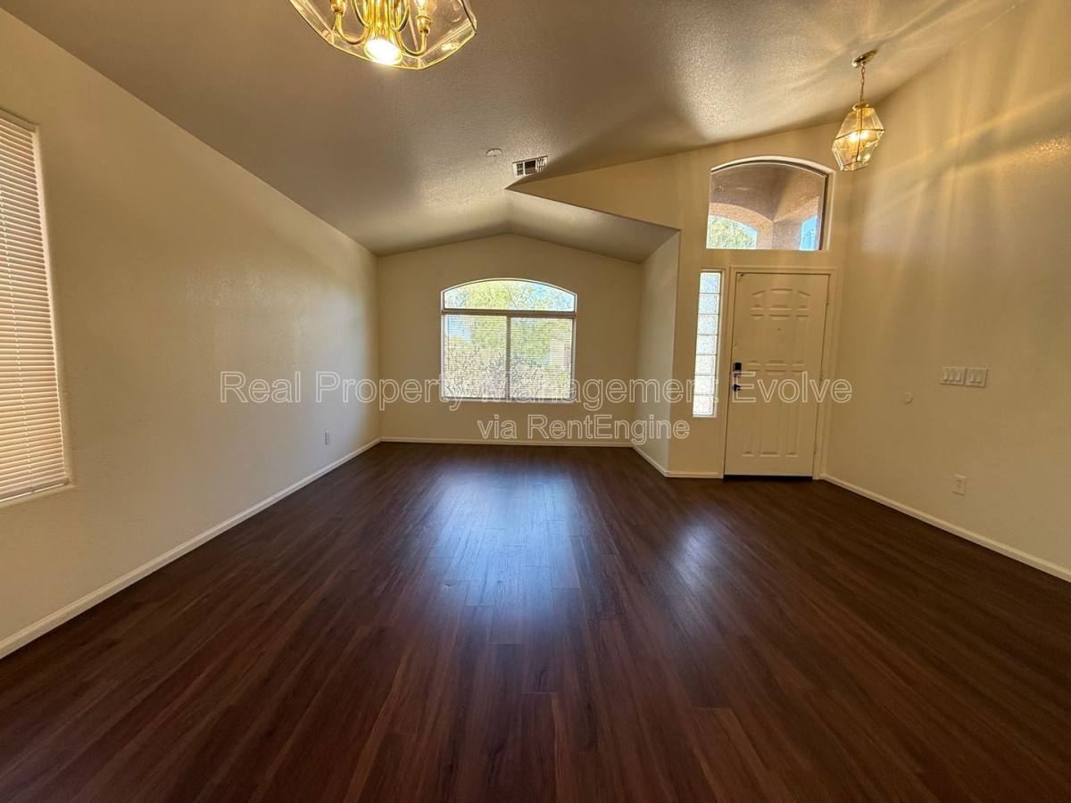 House for rent at 4935 W Ardmore Rd, Laveen, AZ 85339
