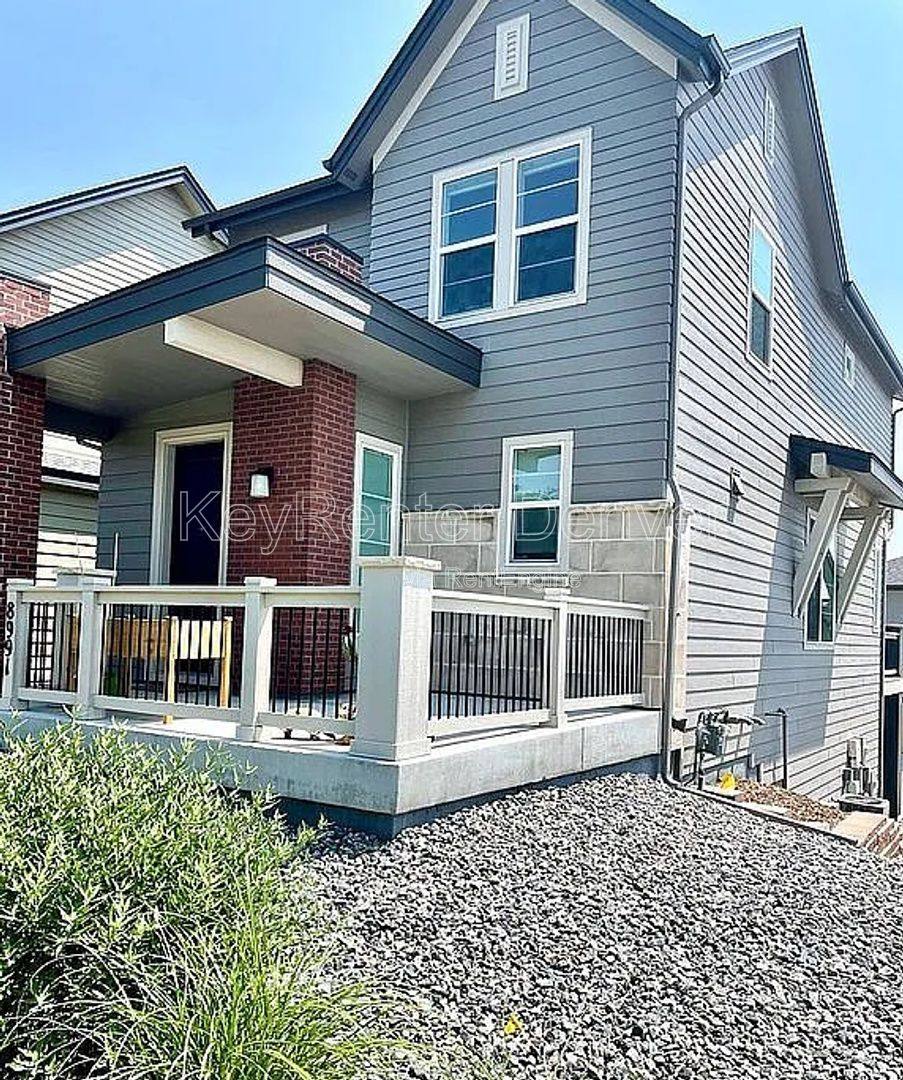House for rent at 8991 Yates Dr, Westminster, CO 80031