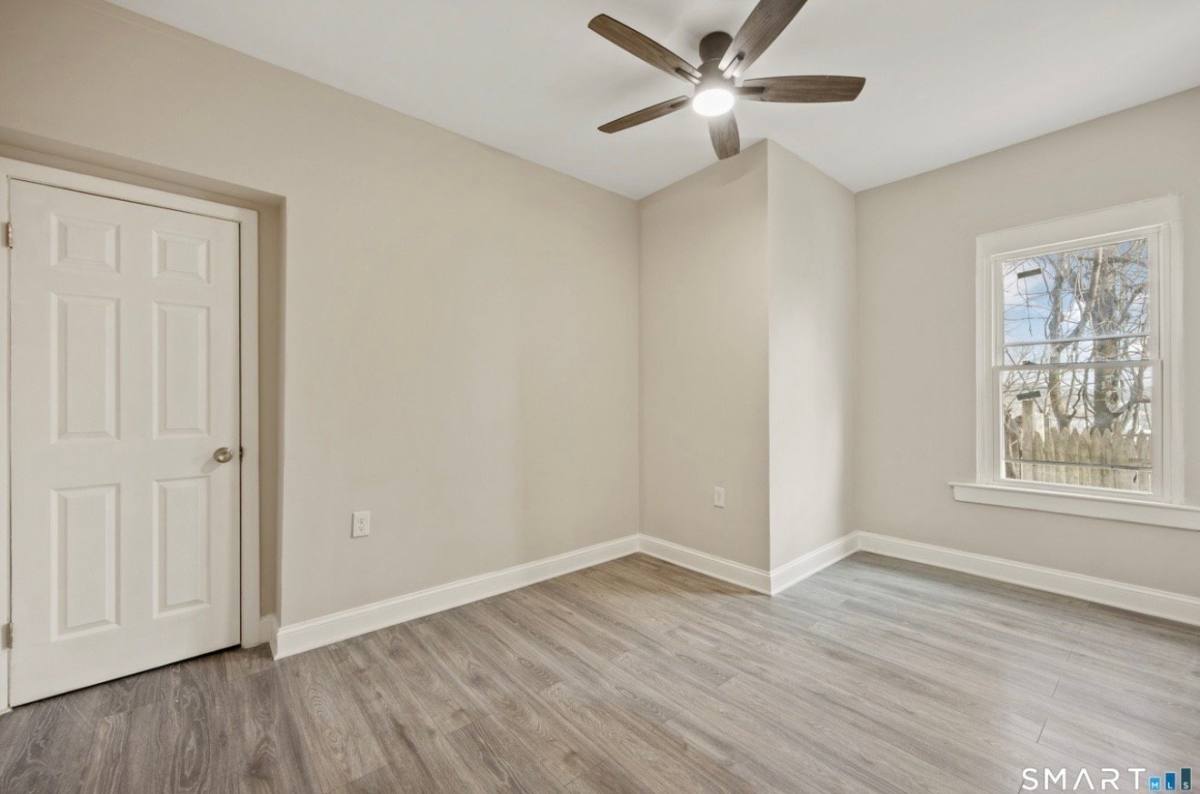 Apartment for rent at 465 Washington Ave #2, Waterbury, CT 06708
