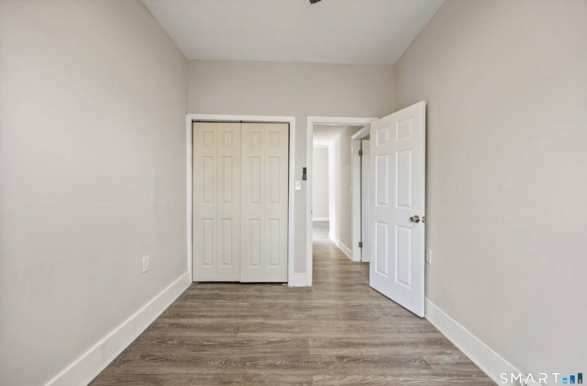 Apartment for rent at 465 Washington Ave #2, Waterbury, CT 06708