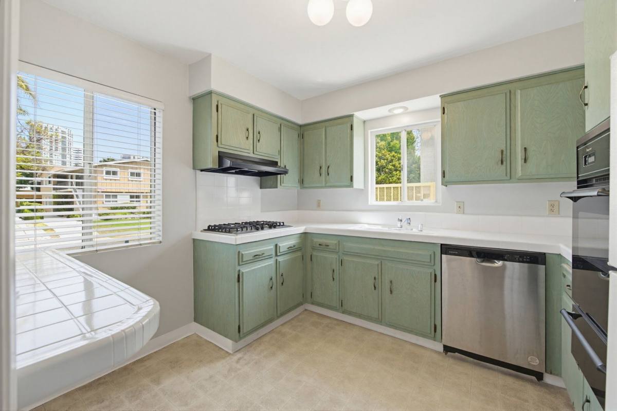 Apartment for rent at 10620 Wilkins Ave #1, Los Angeles, CA 90024