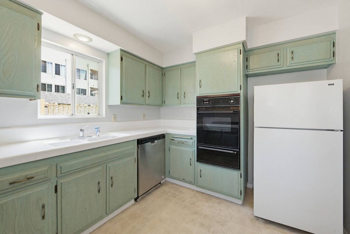 Apartment for rent at 10620 Wilkins Ave #1, Los Angeles, CA 90024