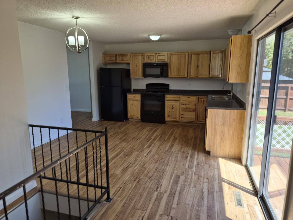 Apartment for rent at 1229 Hawthorne Lane, Billings, MT 59105